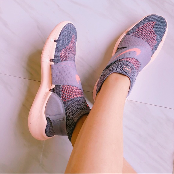 Nike Free Run Motion flyknit 2018 - Picture 4 of 8